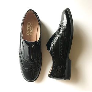 D:FUSE Black Patent Leather No Lace Oxford Loafers